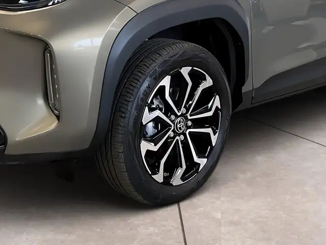 Toyota Yaris view 15