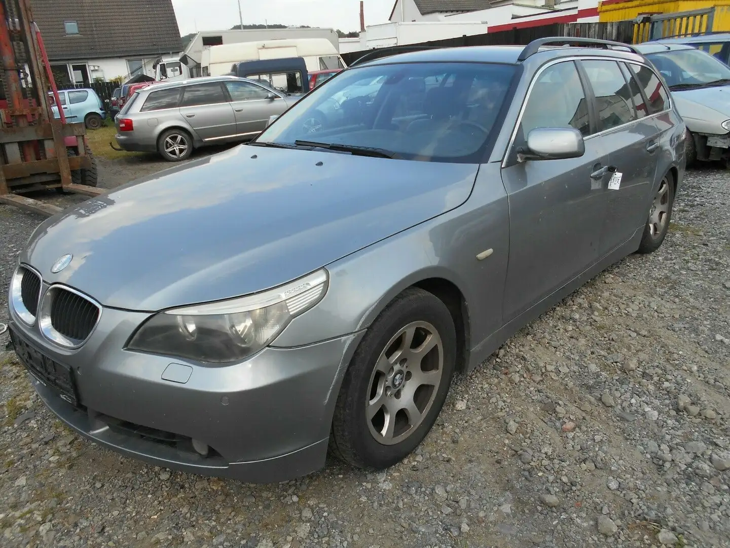 BMW 525 Baureihe 5 Touring 525d Gris - 2