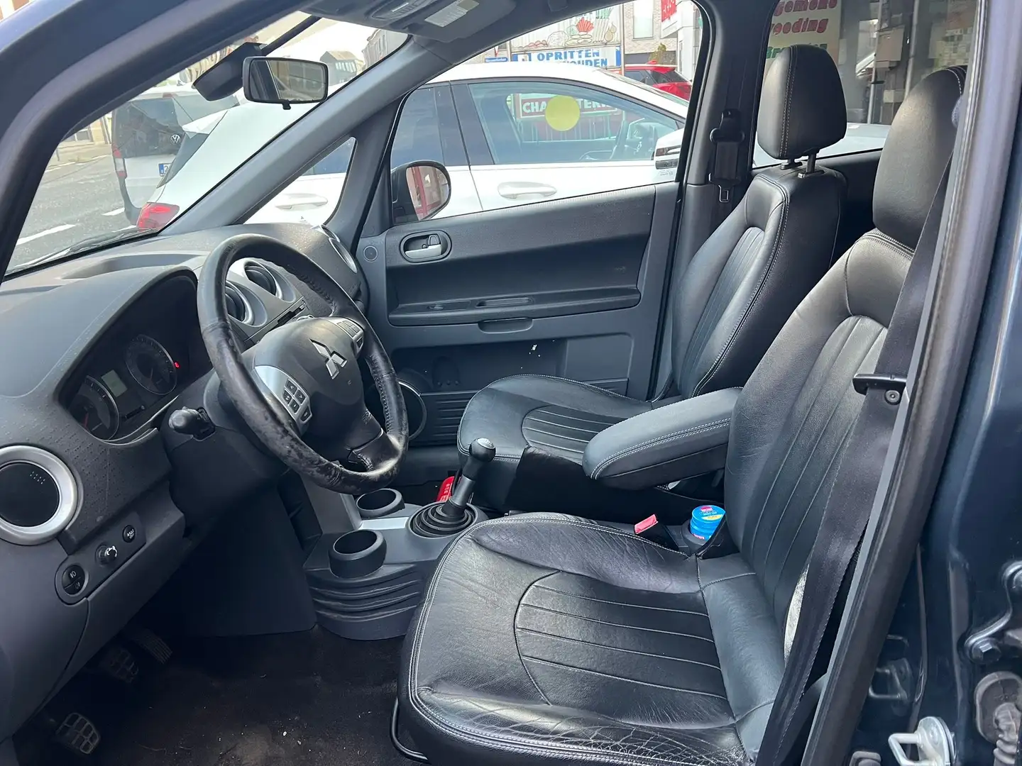 Mitsubishi Colt 1.1 ClearTec Motion - 1