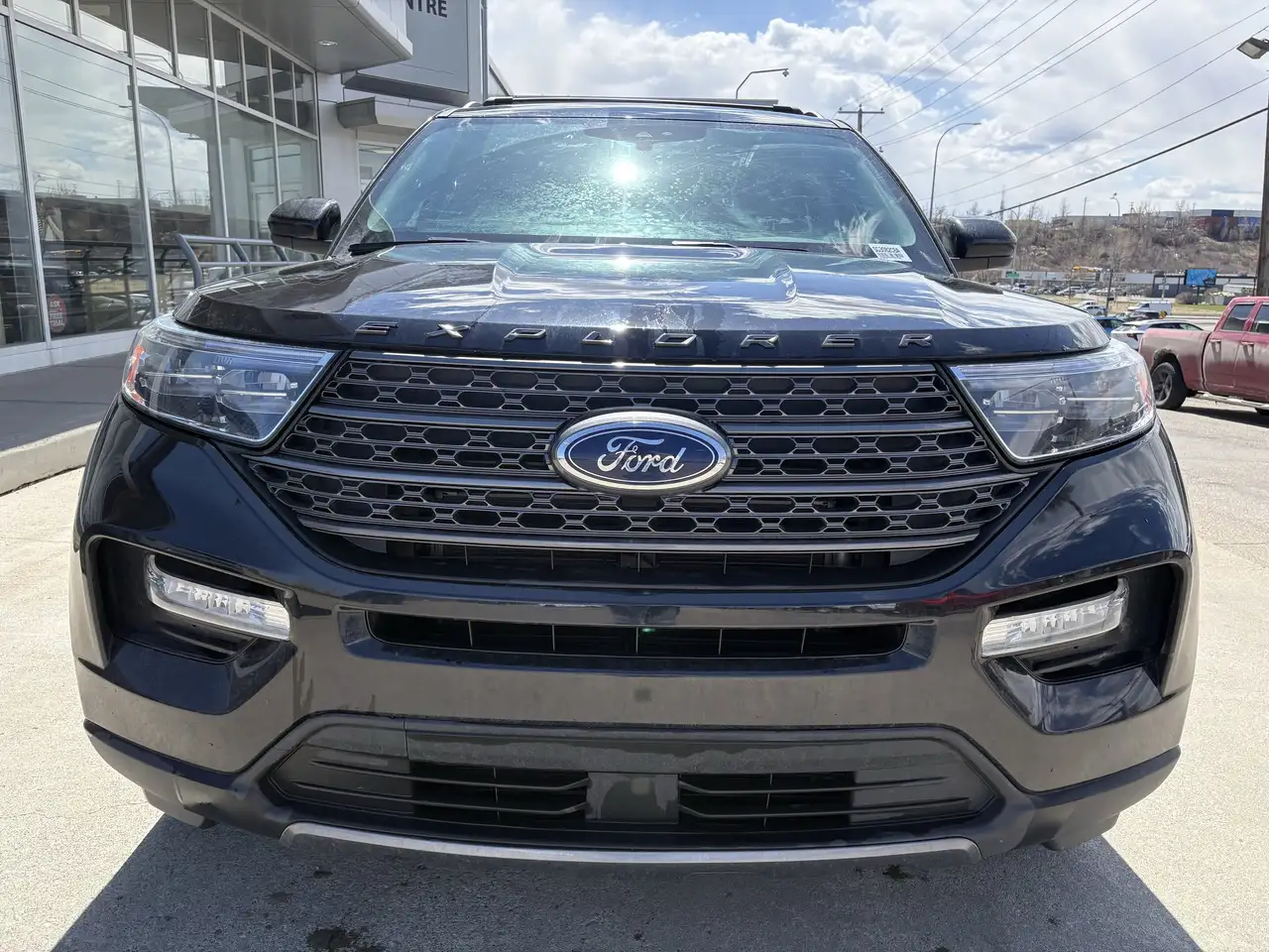 Ford Explorer снимка Ford Explorer