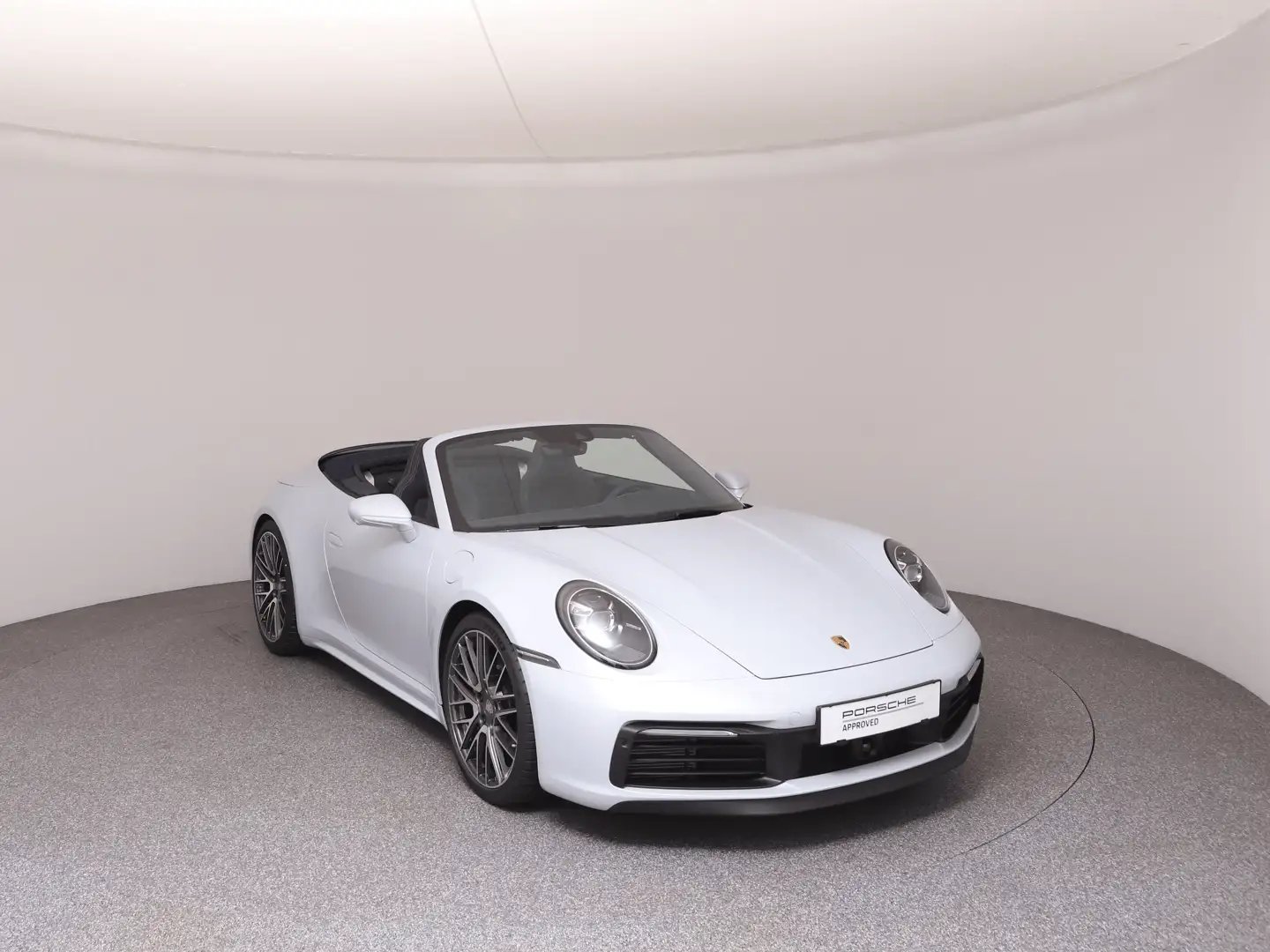Porsche 911 Carrera 4S Cabriolet Grau - 2