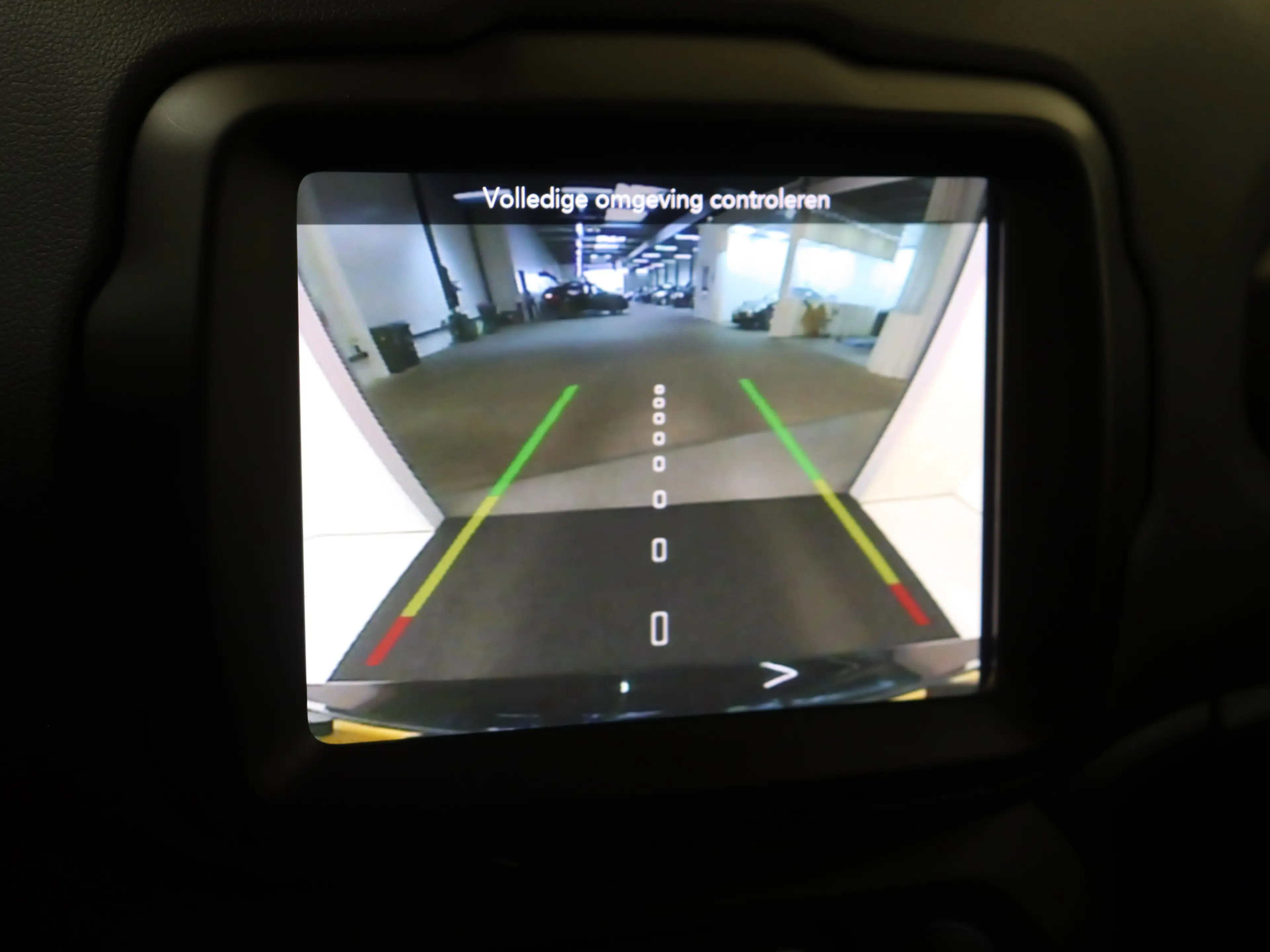 Jeep Renegade 4xe 190 Plug-in Hybrid Limited | | 4WD | Camera | — photo 12
