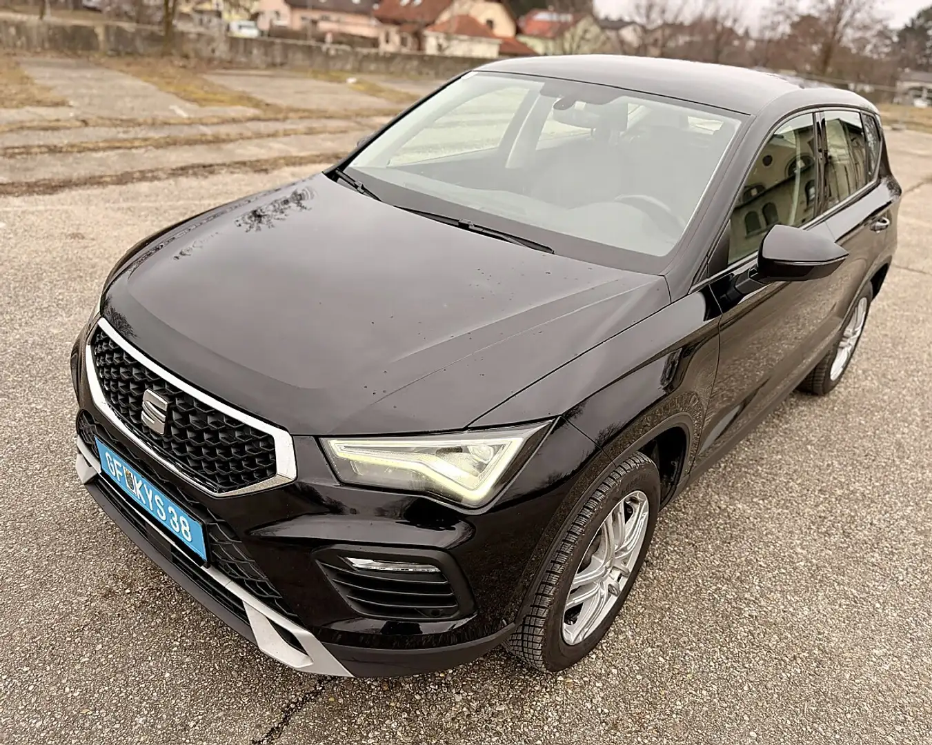 SEAT Ateca 2,0 TDI DSG Style 4Drive Schwarz - 1