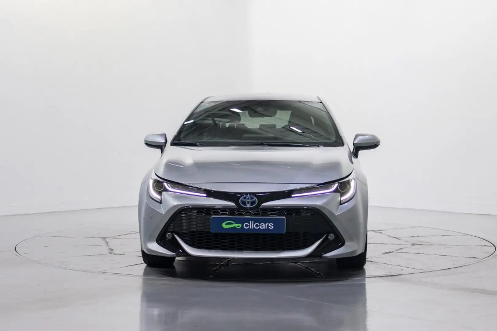 Toyota Corolla 125H Style Серебристый - 2