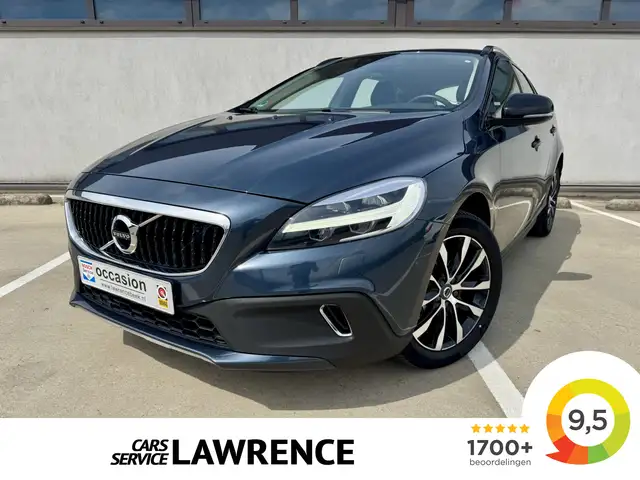 Volvo V40 Cross Country Edition 1.5 T3 152 PK Momentum | Navi | Cruise | R