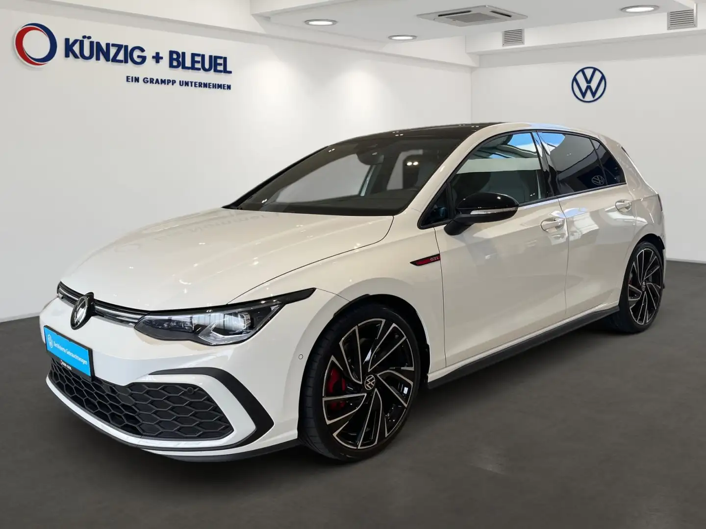 Volkswagen Golf GTI *DSG*NAV*LEDER*PANO*Harman*KAM* Weiß - 2