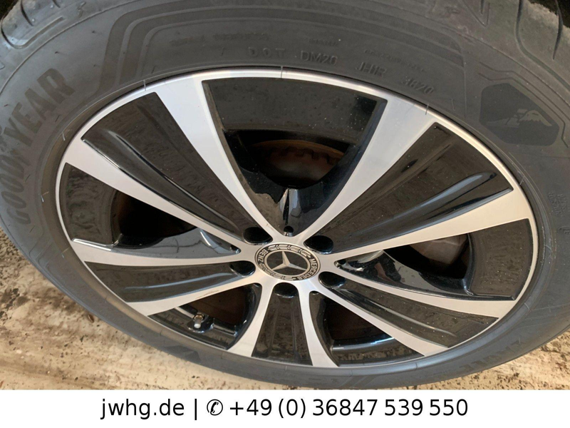 Mercedes-Benz E 300 de Avantg Multibeam Distronic+ Pano Night — photo 9