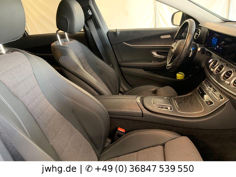Mercedes-Benz E 300 de Avantg Multibeam Distronic+ Pano Night — photo 3