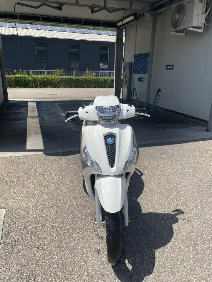 Piaggio Others 2021