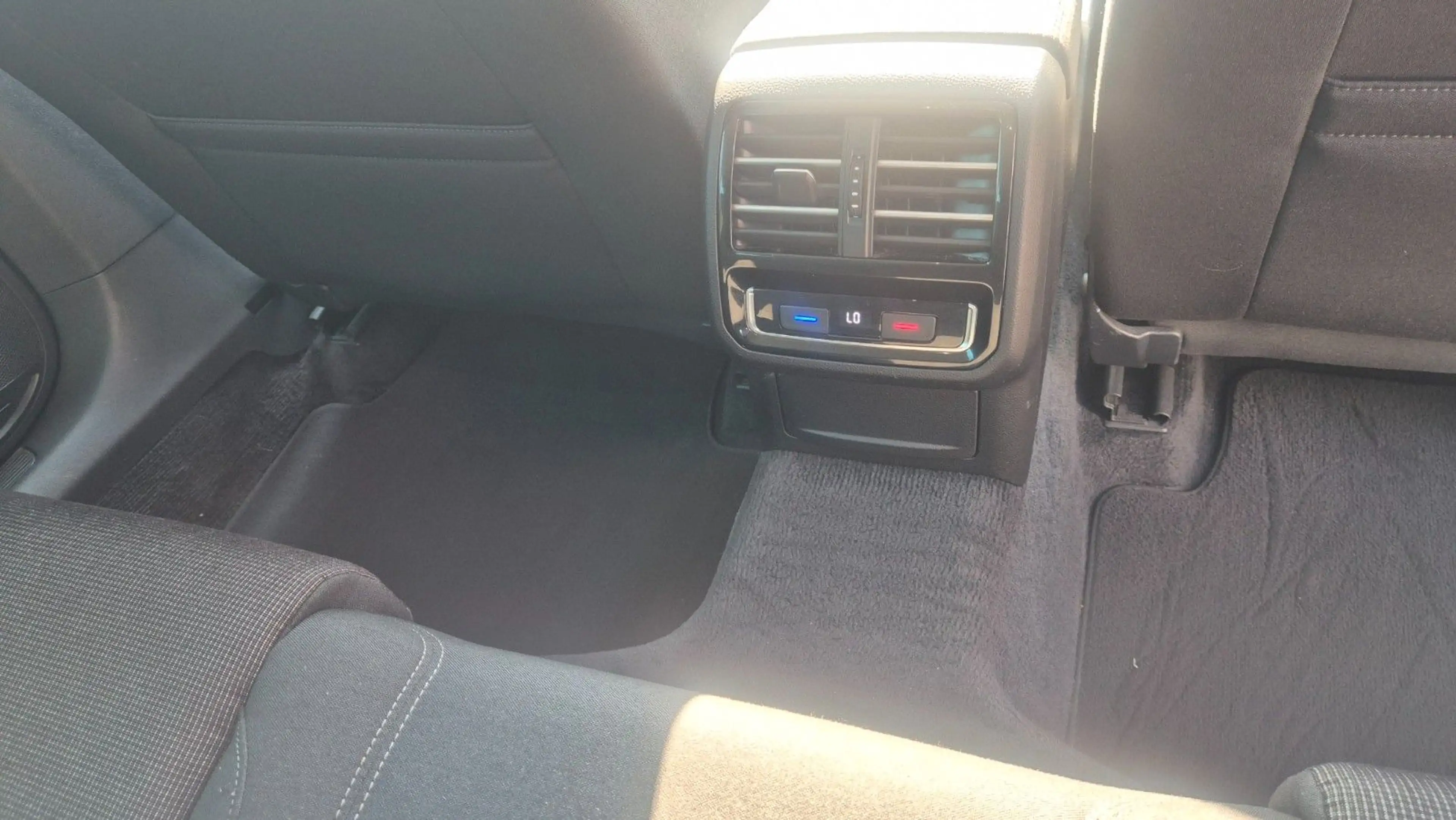Volkswagen Passat Variant Comfortline BMT/Start-Stopp — photo 11