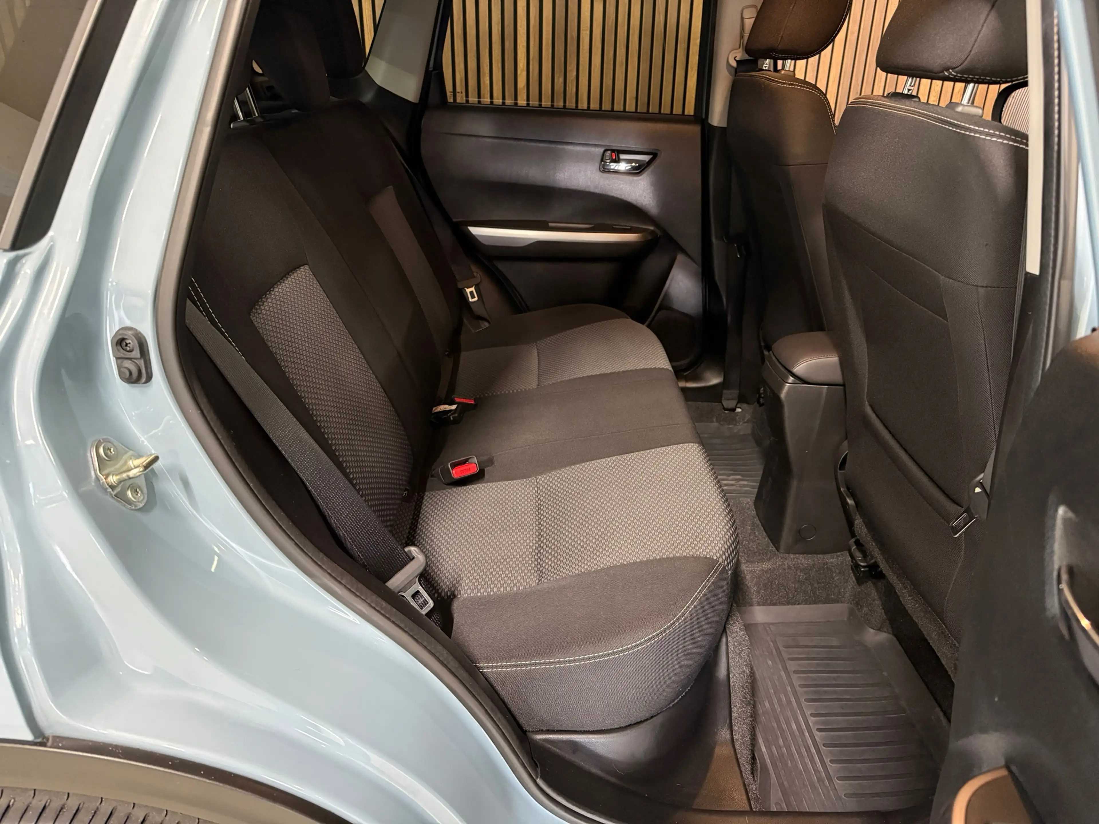 Suzuki Vitara 1.4 Boosterjet Select Smart Hybrid AllGrip — photo 10