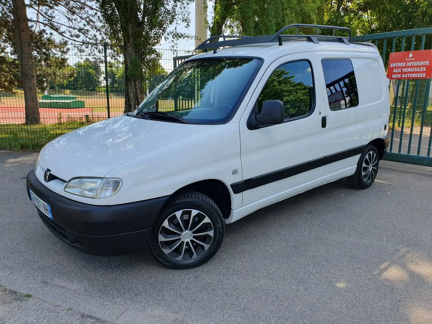 Peugeot Partner 170 C 75 - 1