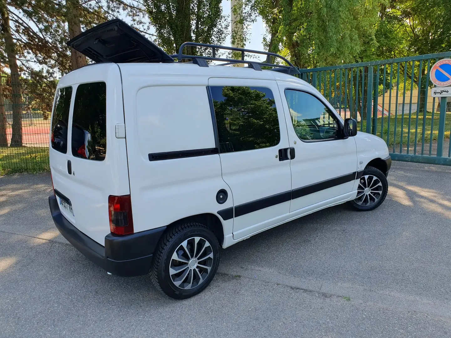 Peugeot Partner 170 C 75 - 2