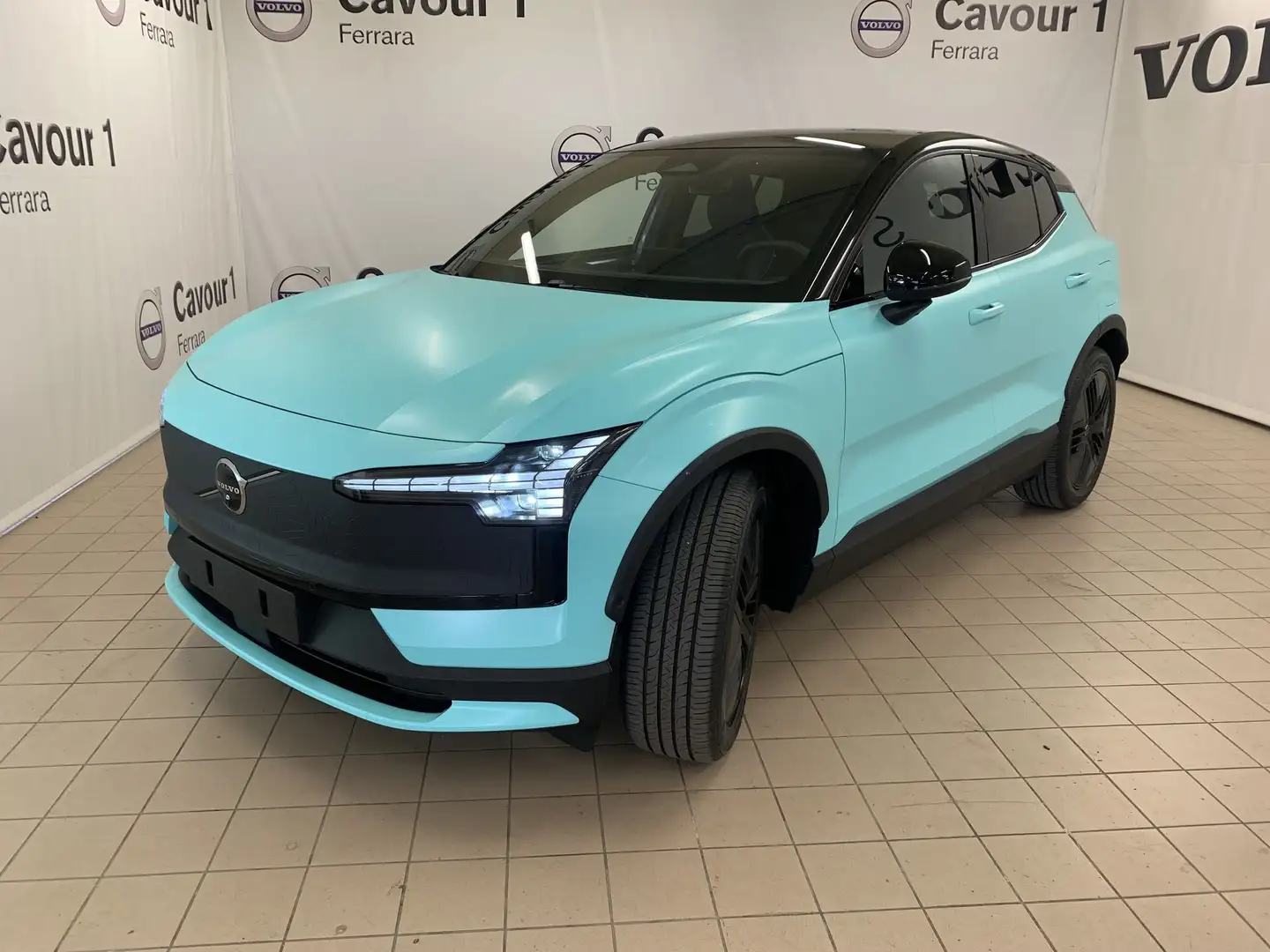 Volvo EX30 EX30 Cross Country Twin Motor Performance AWD Ul - 1