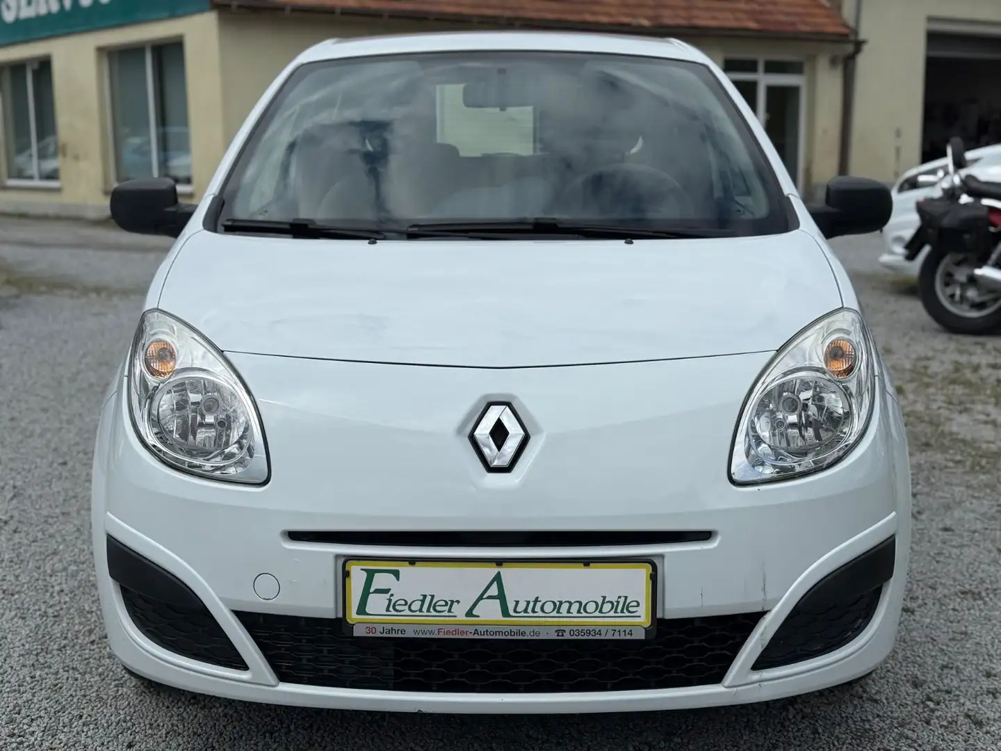 Renault Twingo Authentique 1.2 / GEPFLEGT / Weiß - 2