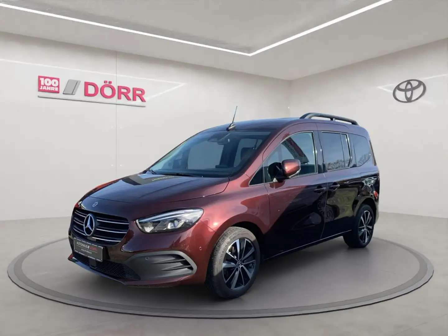 Mercedes-Benz T-Class T 180 d Automatik Style - 1