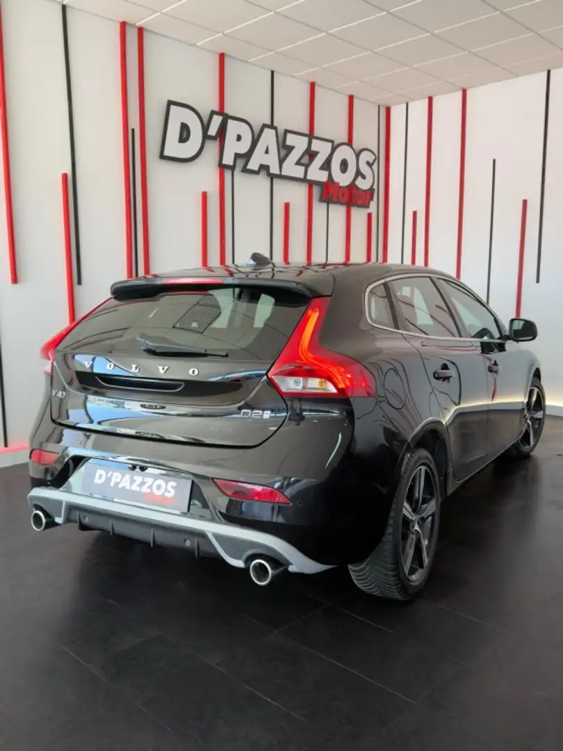 Volvo V40 D2 R-Design Momentum 120 Gris - 2