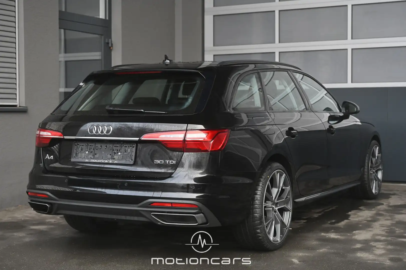 Audi A4 30 2.0 TDI S-tronic Pickerl NEU Schwarz - 2