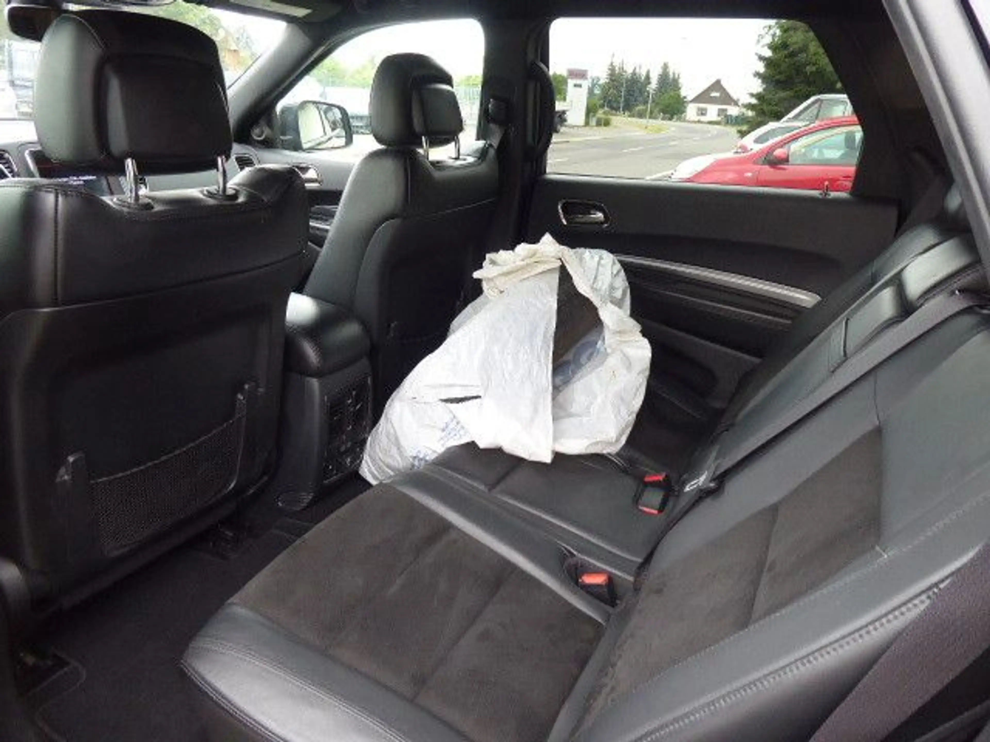 Dodge Durango — photo 11
