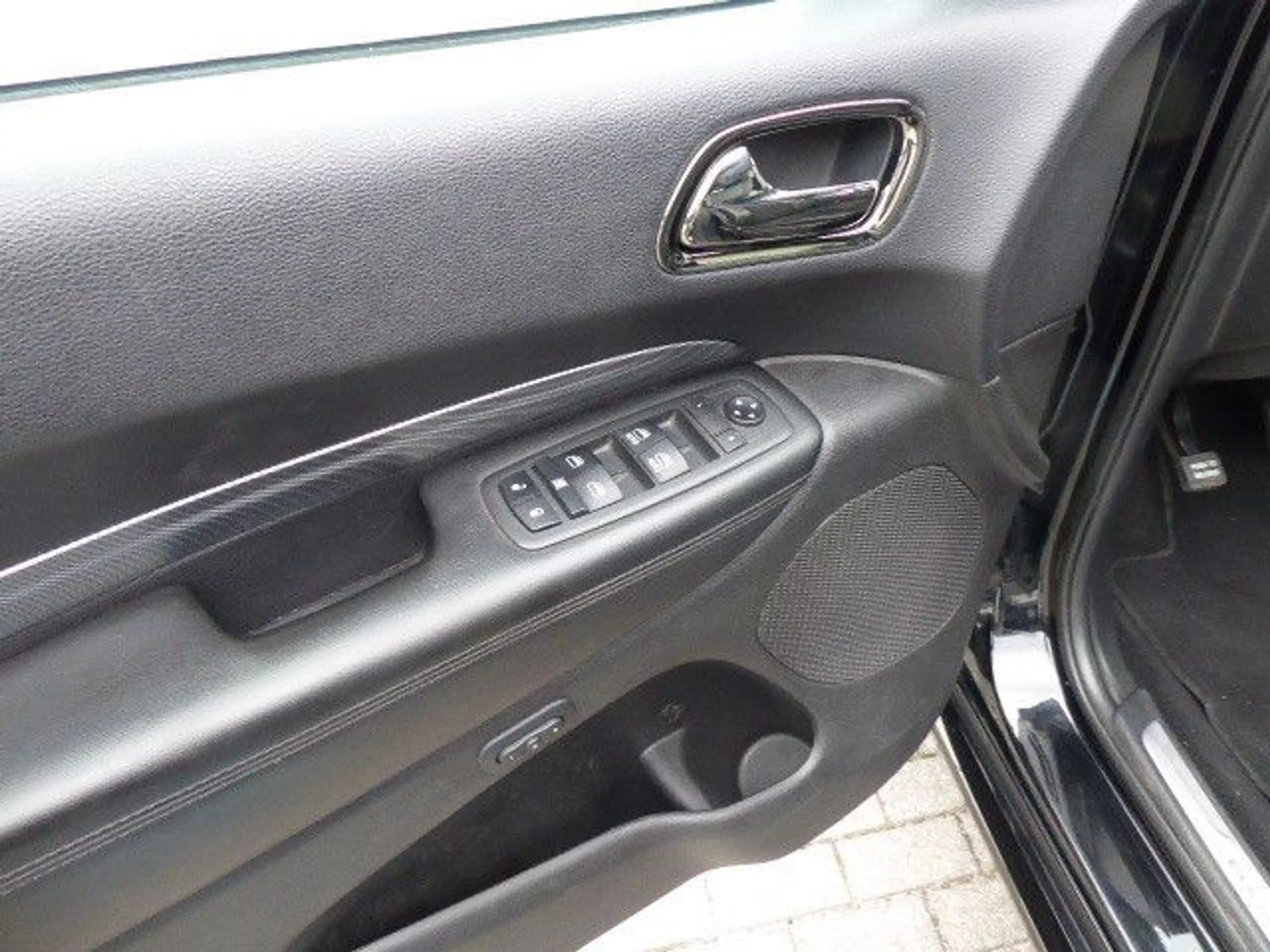 Dodge Durango — photo 13