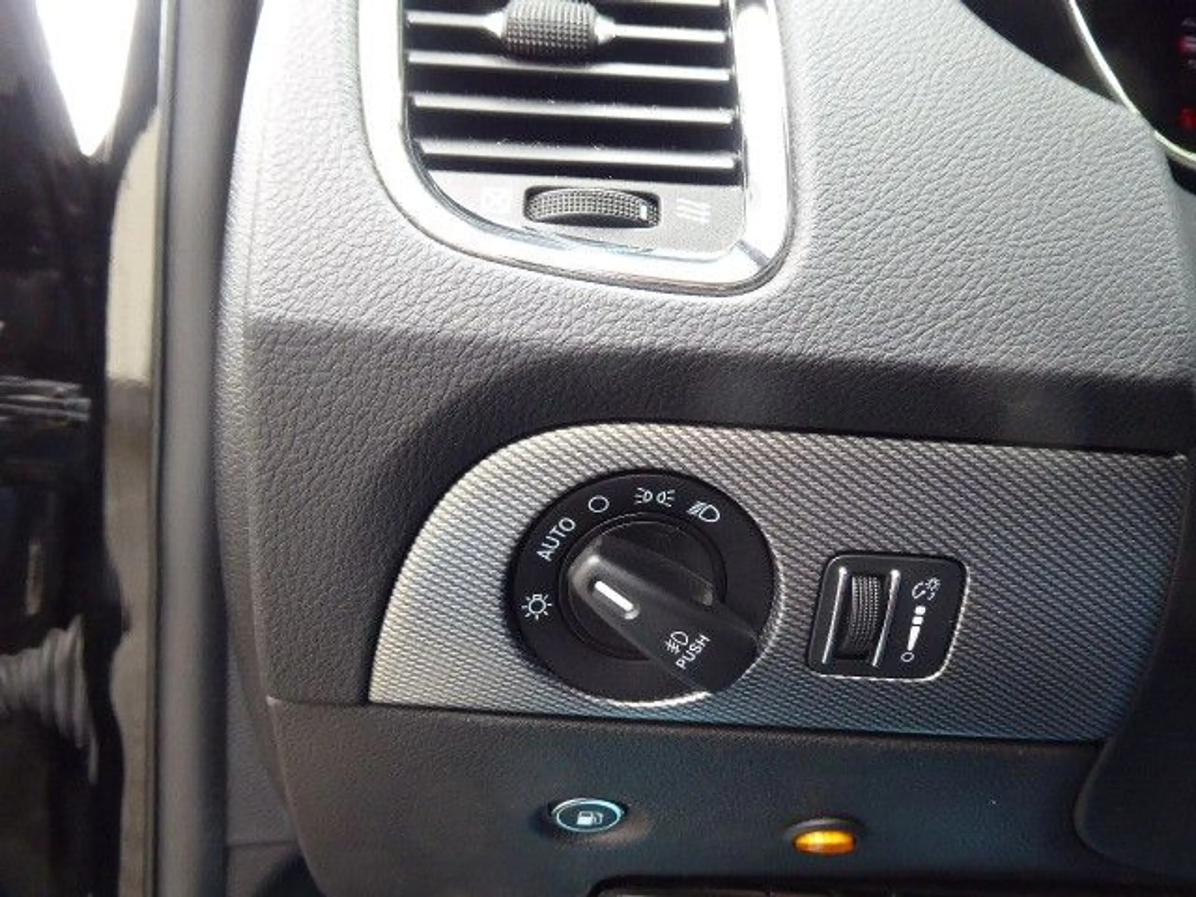Dodge Durango — photo 15