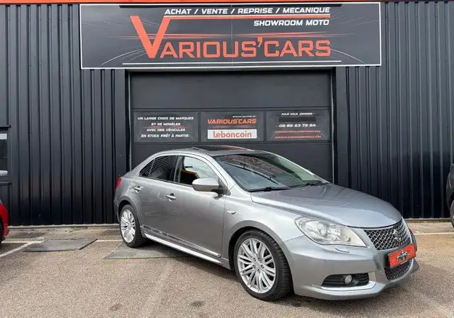 Suzuki Kizashi 2.4 VVT 178 CV