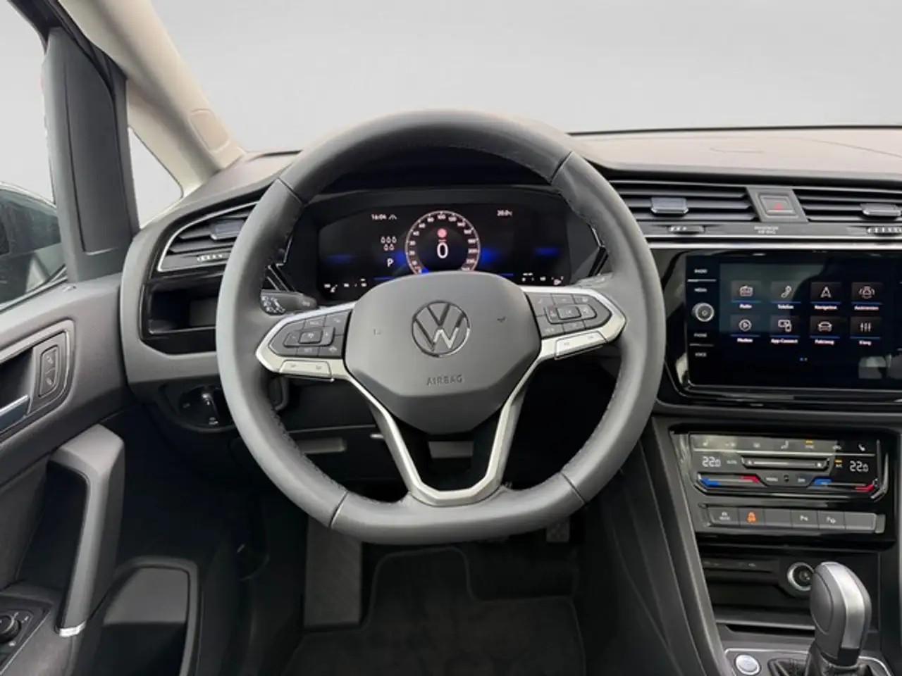 Volkswagen Touran 1.5TSI DSG Comfortline 13