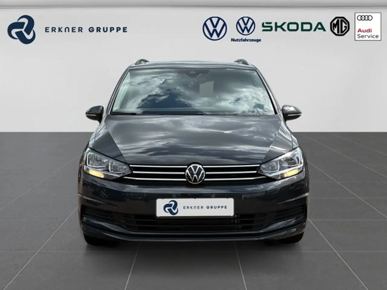 Volkswagen Touran 1.5TSI DSG Comfortline 8