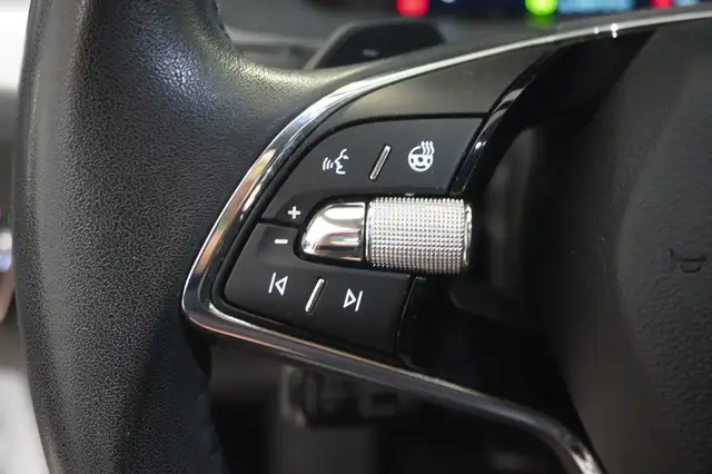 Skoda Superb view 12