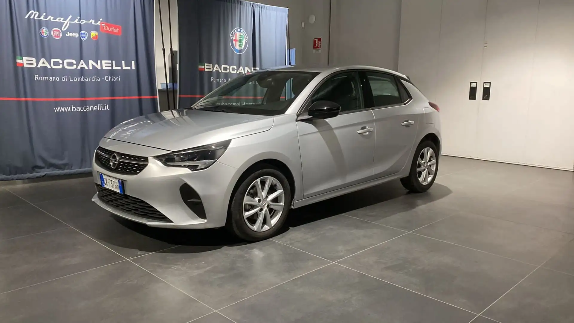 Opel Corsa 1.2 100 CV Elegance Argento - 1