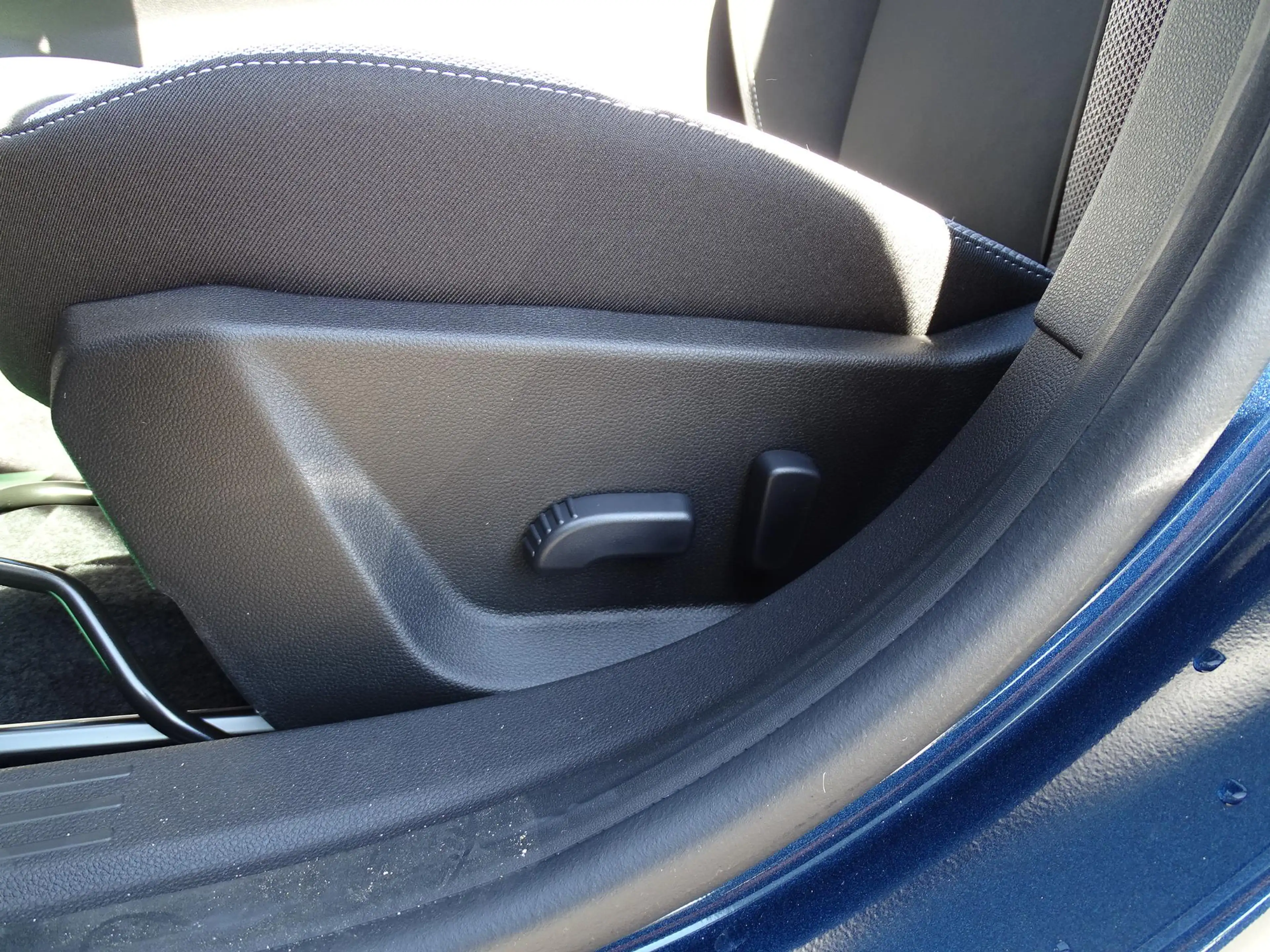 Dacia Bigster 1.8 Hybrid 155 Limited Edition FULL OPTIONS / PANO — photo 36