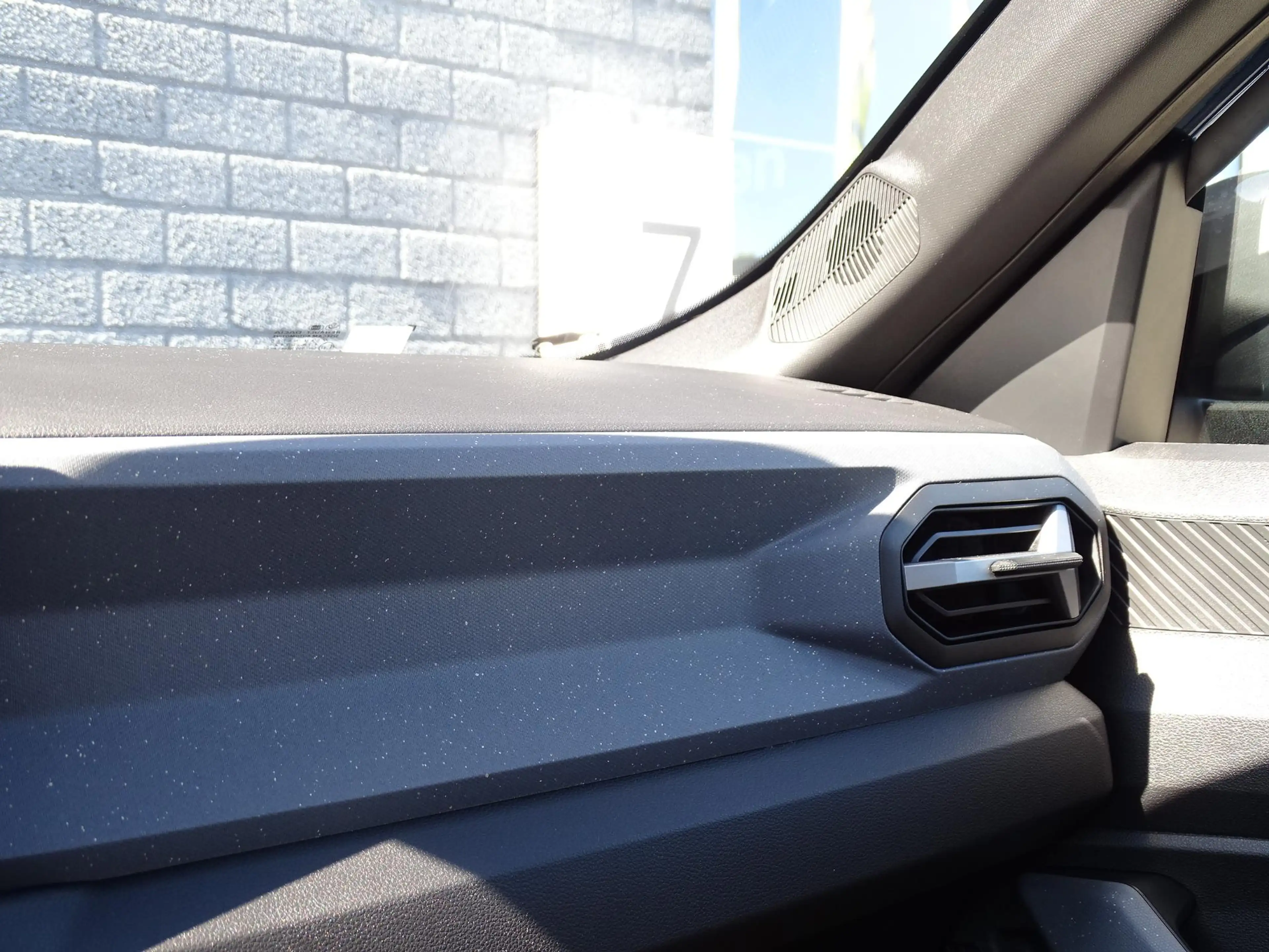 Dacia Bigster 1.8 Hybrid 155 Limited Edition FULL OPTIONS / PANO — photo 32
