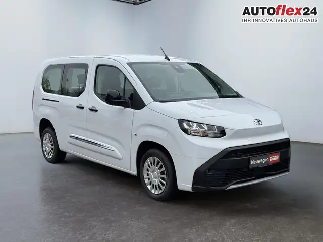 Toyota Proace City Verso 1,5 D-4D L2 Business 7 Sitzer Klima Einpa...
