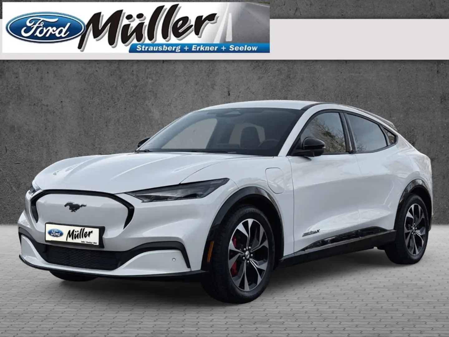 Ford Mustang Mach-E AWD Extended Range Weiß - 1