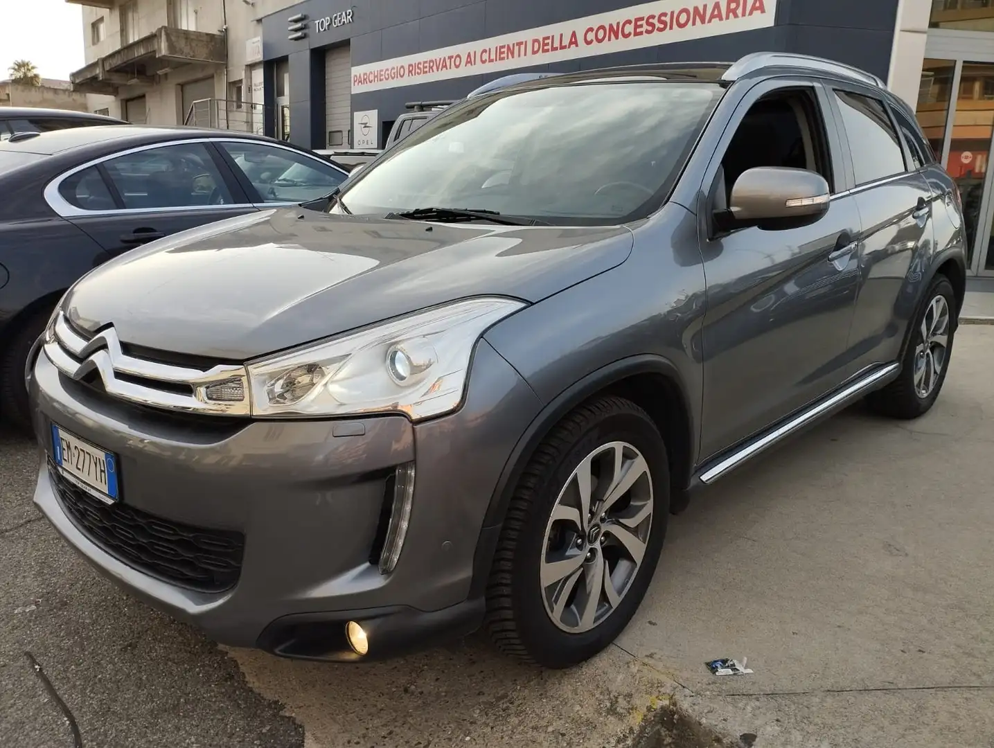 Citroen C4 Aircross Citroen C4 Aircross 1.8 HDI Exclusive 4WD Gris - 1