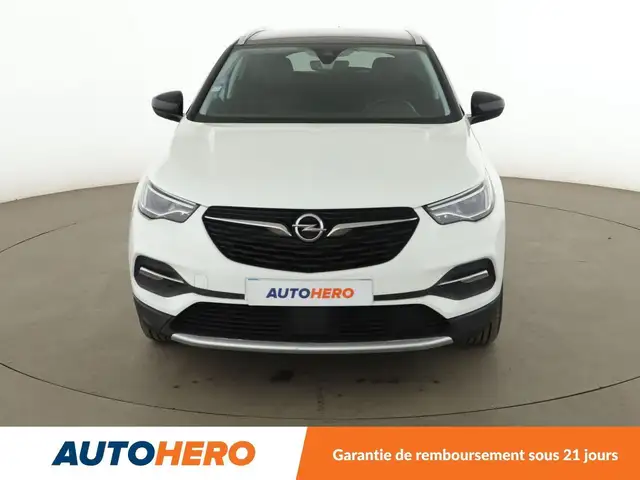 Opel Grandland X view 9