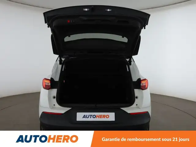 Opel Grandland X view 16
