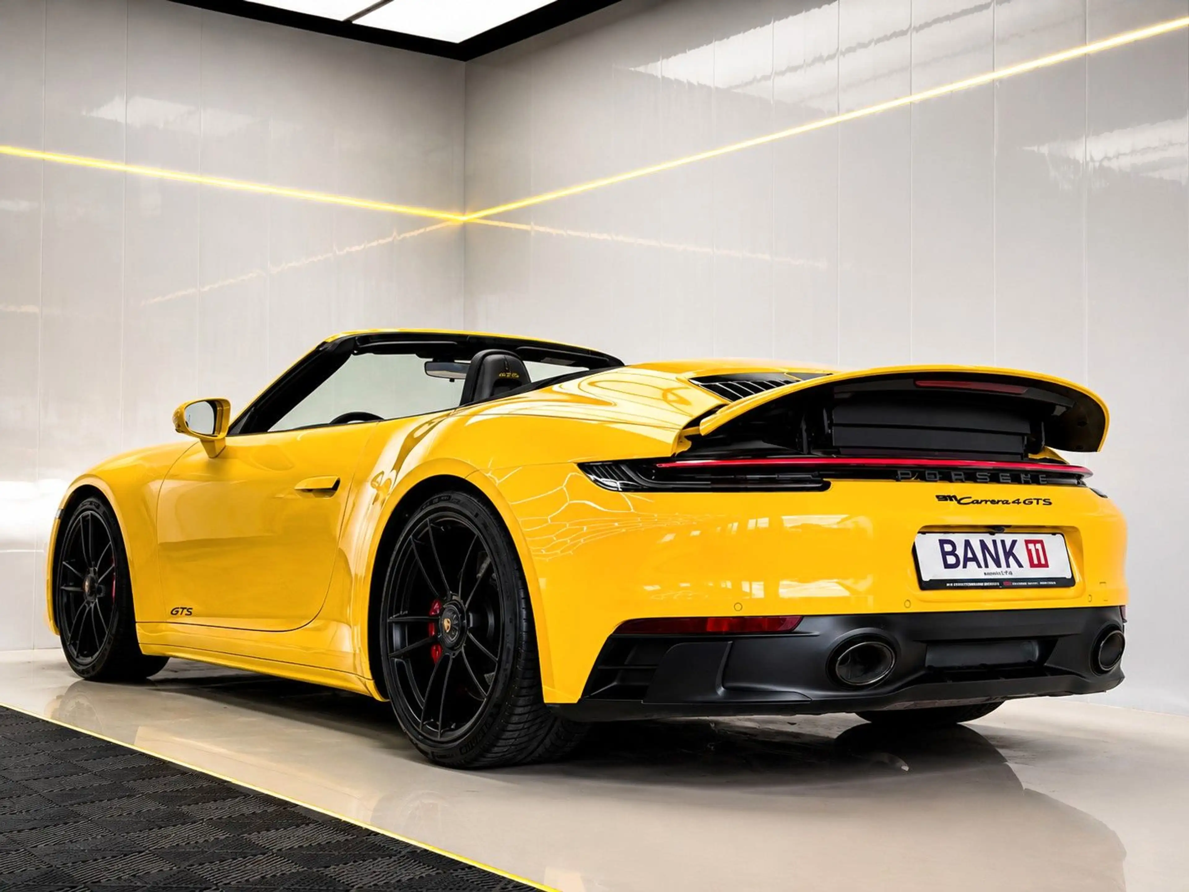 Porsche 992 GTS 4 CABRIO LIFT/BURMESTER/360/CHRONO/SPORT — photo 8