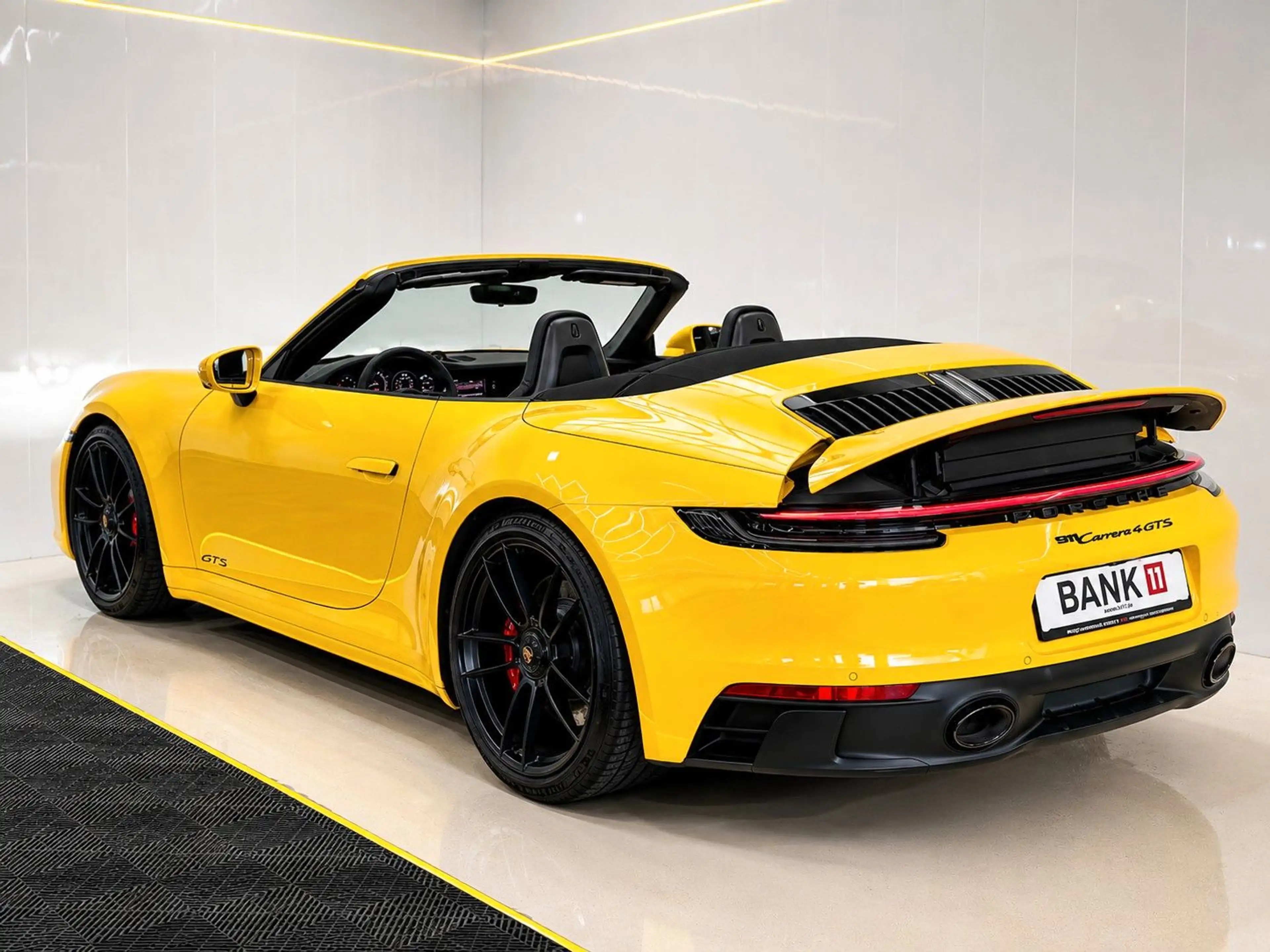 Porsche 992 GTS 4 CABRIO LIFT/BURMESTER/360/CHRONO/SPORT — photo 2