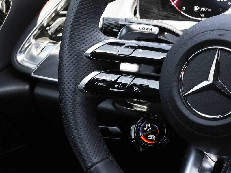 Mercedes-Benz E 53 AMG Hyb 4M+ T AHK/DIGITAL/360/Keyl/Ambi/19" — photo 9