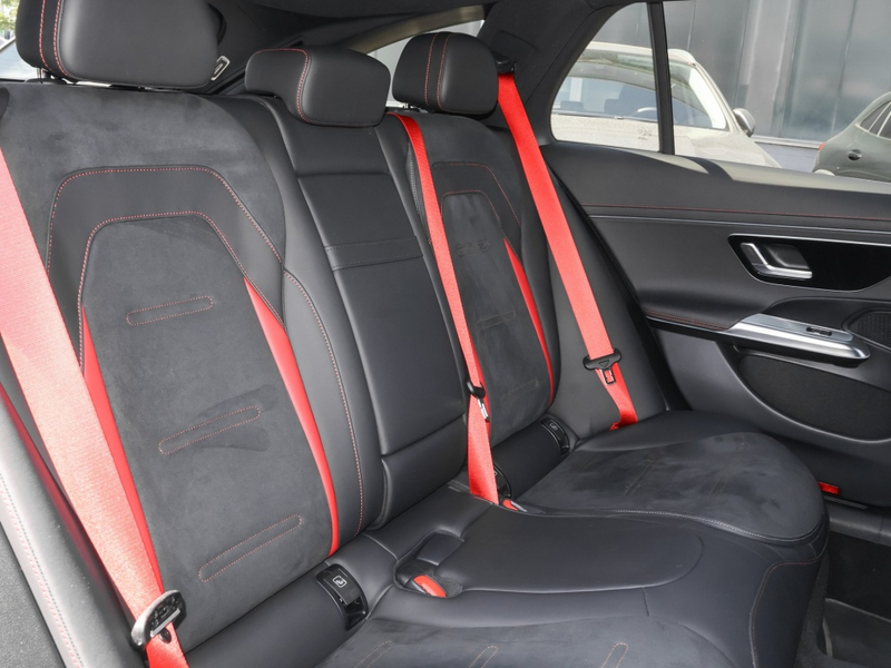 Mercedes-Benz E 53 AMG Hyb 4M+ T AHK/DIGITAL/360/Keyl/Ambi/19" — photo 7