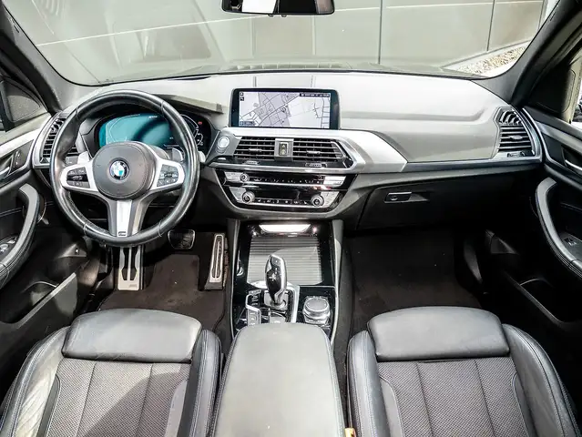 BMW X3 view 6