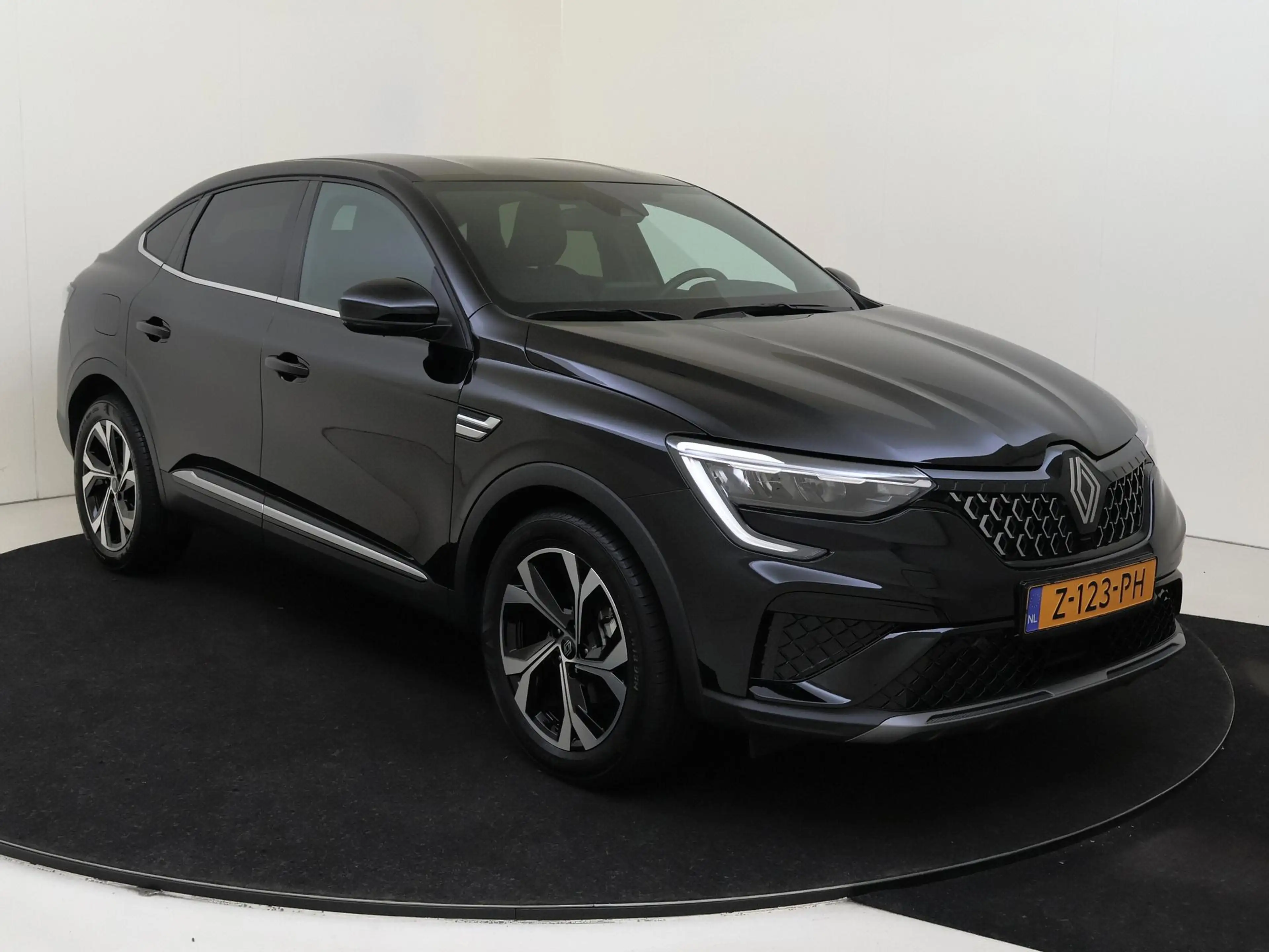 Renault Arkana 1.6 E-Tech full hybrid 145 techno | Navigatie | Ap — photo 2
