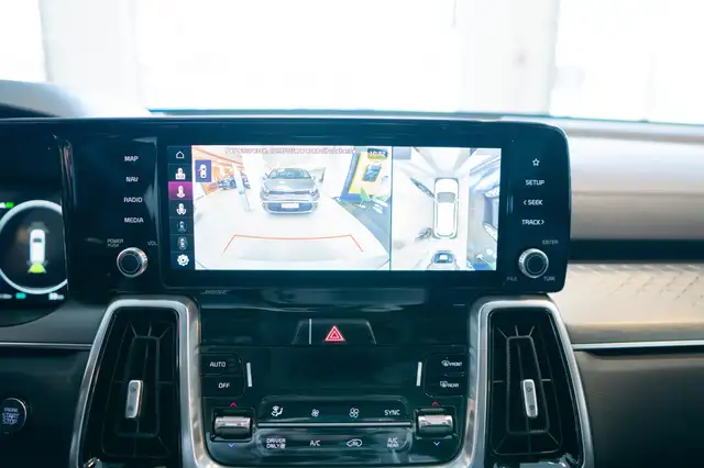 Kia Sorento view 9