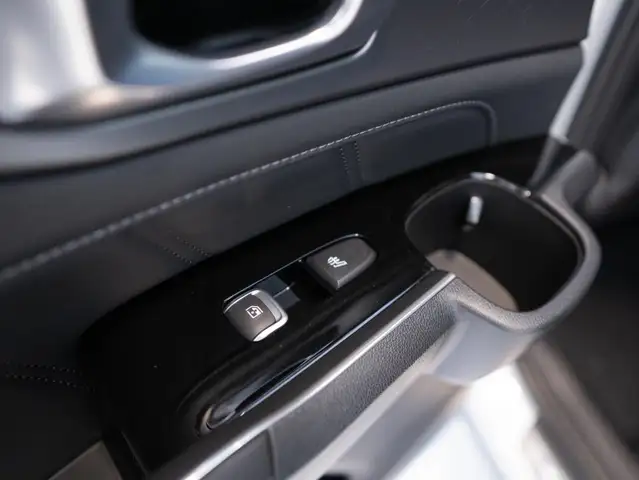 Kia Sorento view 12