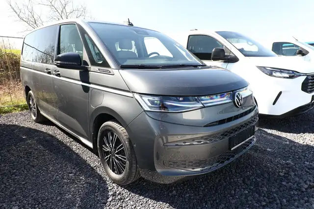 Volkswagen T7 Multivan PHEV 245 4M Style L2 Matrix Nav 91km 180 kW (24... Ansicht 2