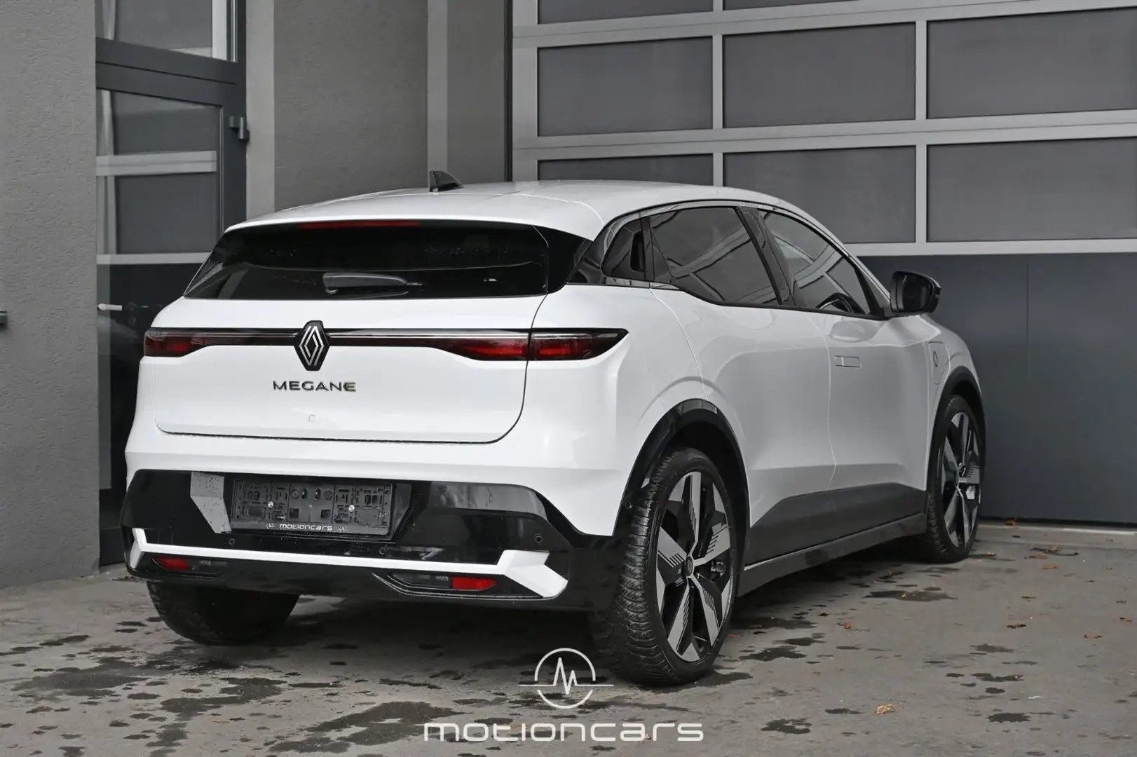 Renault Megane E-Tech Electric EV60 Equilibre optimum charge Pickerl NEU Weiß - 2