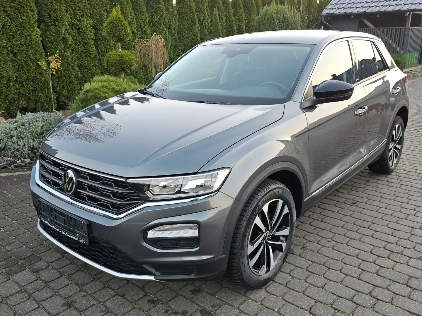 Volkswagen T-Roc United Gris - 1