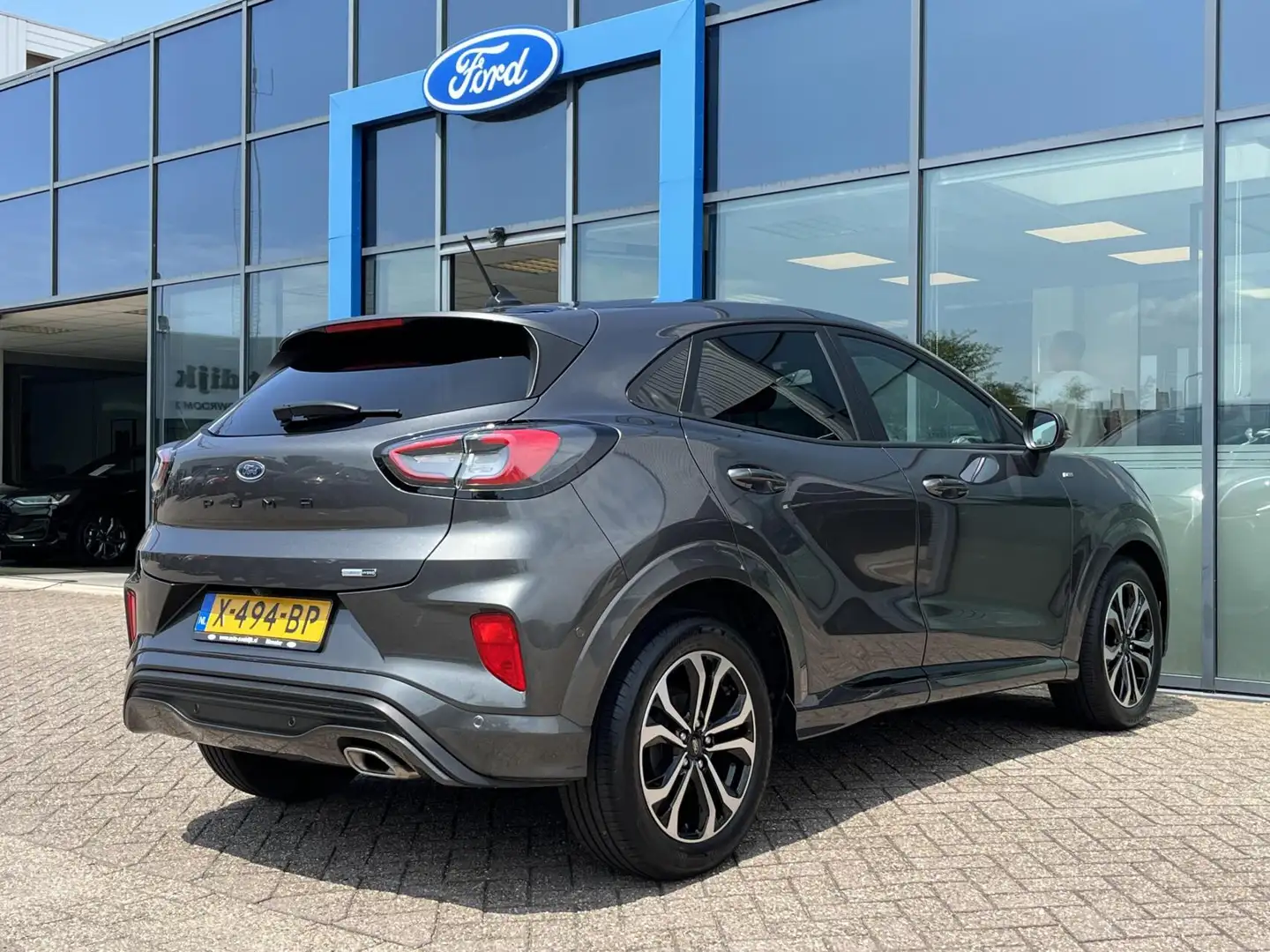 Ford Puma 1.0 EcoBoost Hybrid ST-Line 125PK Winterpack Camer Grijs - 2