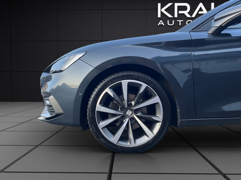 SEAT Leon FR 2.0 TDI DSG LED NAVI VIRTUAL AMBIENT CAM — photo 2